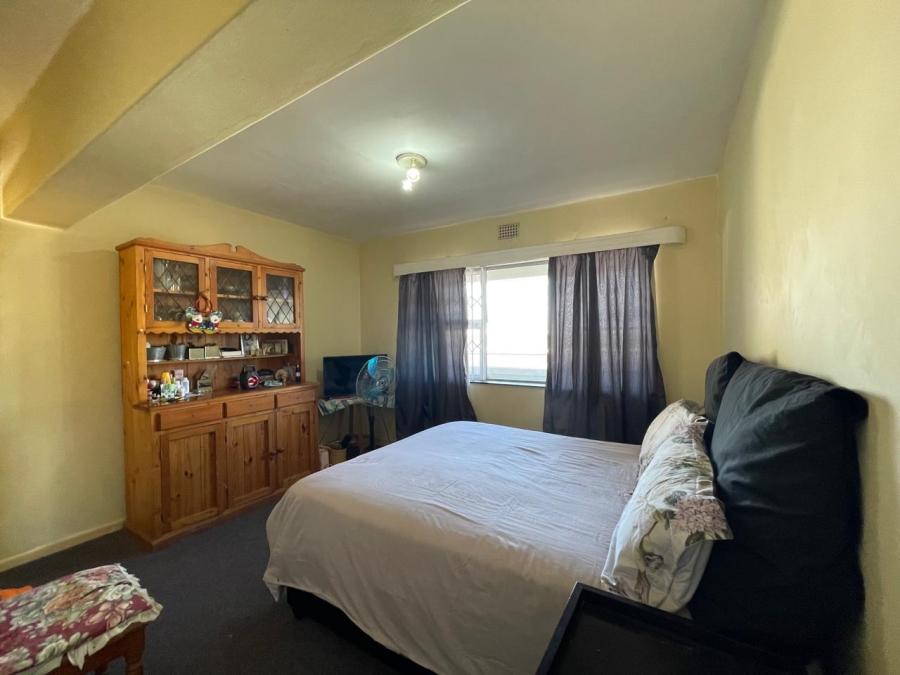 1 Bedroom Property for Sale in Oostersee Western Cape